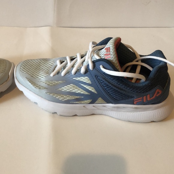 Women’s size 8 1/2 FILA Memory Speedstride 20 Women's Running Shoes - Picture 4 of 11